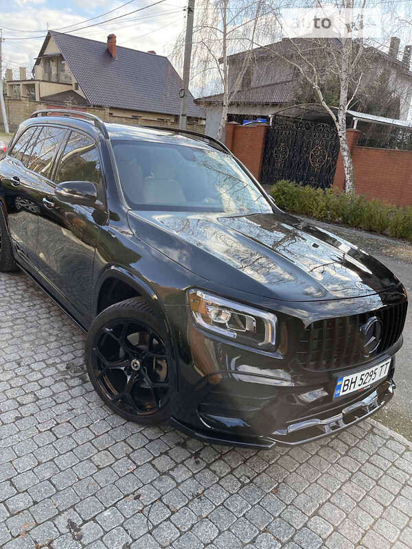 Внедорожник / Кроссовер Mercedes-Benz GLB-Class 2019 в Одессе
