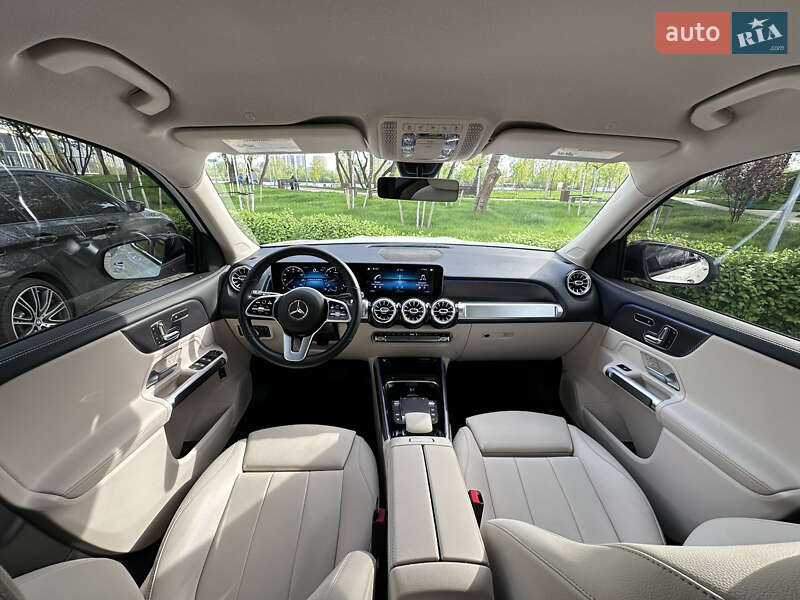 Внедорожник / Кроссовер Mercedes-Benz GLB-Class 2021 в Киеве