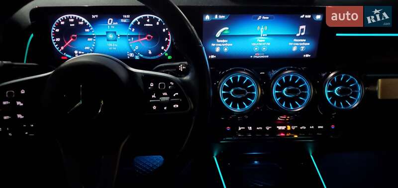 Позашляховик / Кросовер Mercedes-Benz GLB-Class 2020 в Кропивницькому