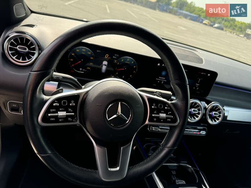 Внедорожник / Кроссовер Mercedes-Benz GLB-Class 2019 в Днепре