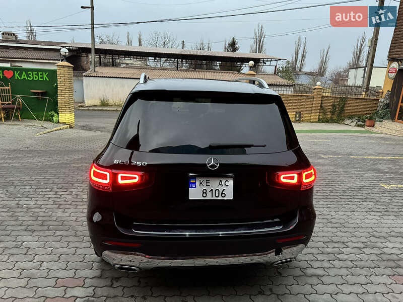 Внедорожник / Кроссовер Mercedes-Benz GLB-Class 2023 в Киеве