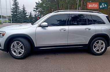 Позашляховик / Кросовер Mercedes-Benz GLB-Class 2019 в 