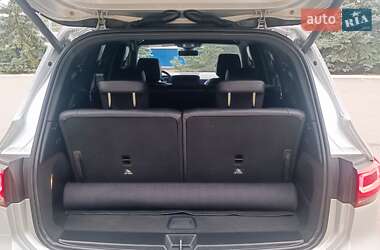 Позашляховик / Кросовер Mercedes-Benz GLB-Class 2019 в 