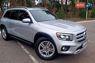 Позашляховик / Кросовер Mercedes-Benz GLB-Class 2019 в 