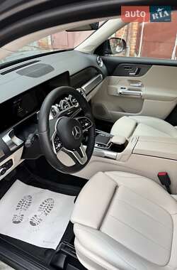 Внедорожник / Кроссовер Mercedes-Benz GLB-Class 2019 в 