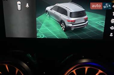 Внедорожник / Кроссовер Mercedes-Benz GLB-Class 2019 в 