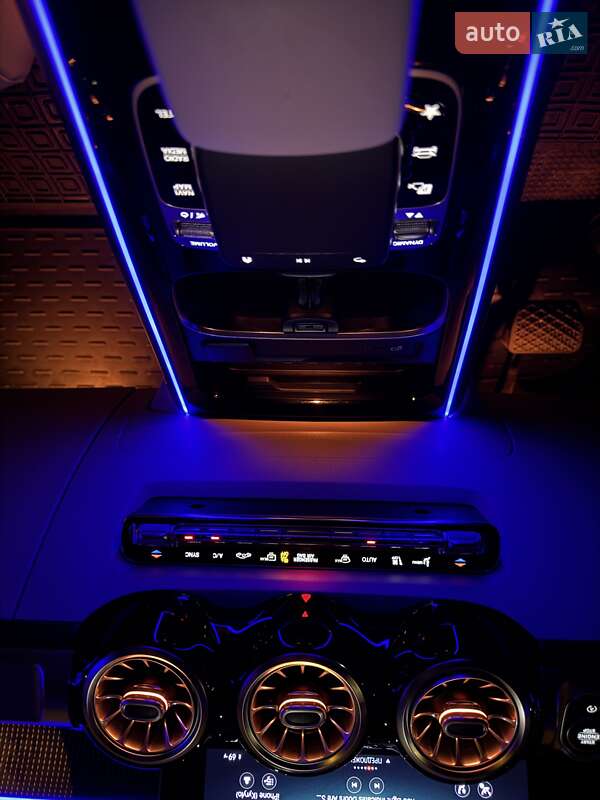 Внедорожник / Кроссовер Mercedes-Benz GLB-Class 2019 в Харькове