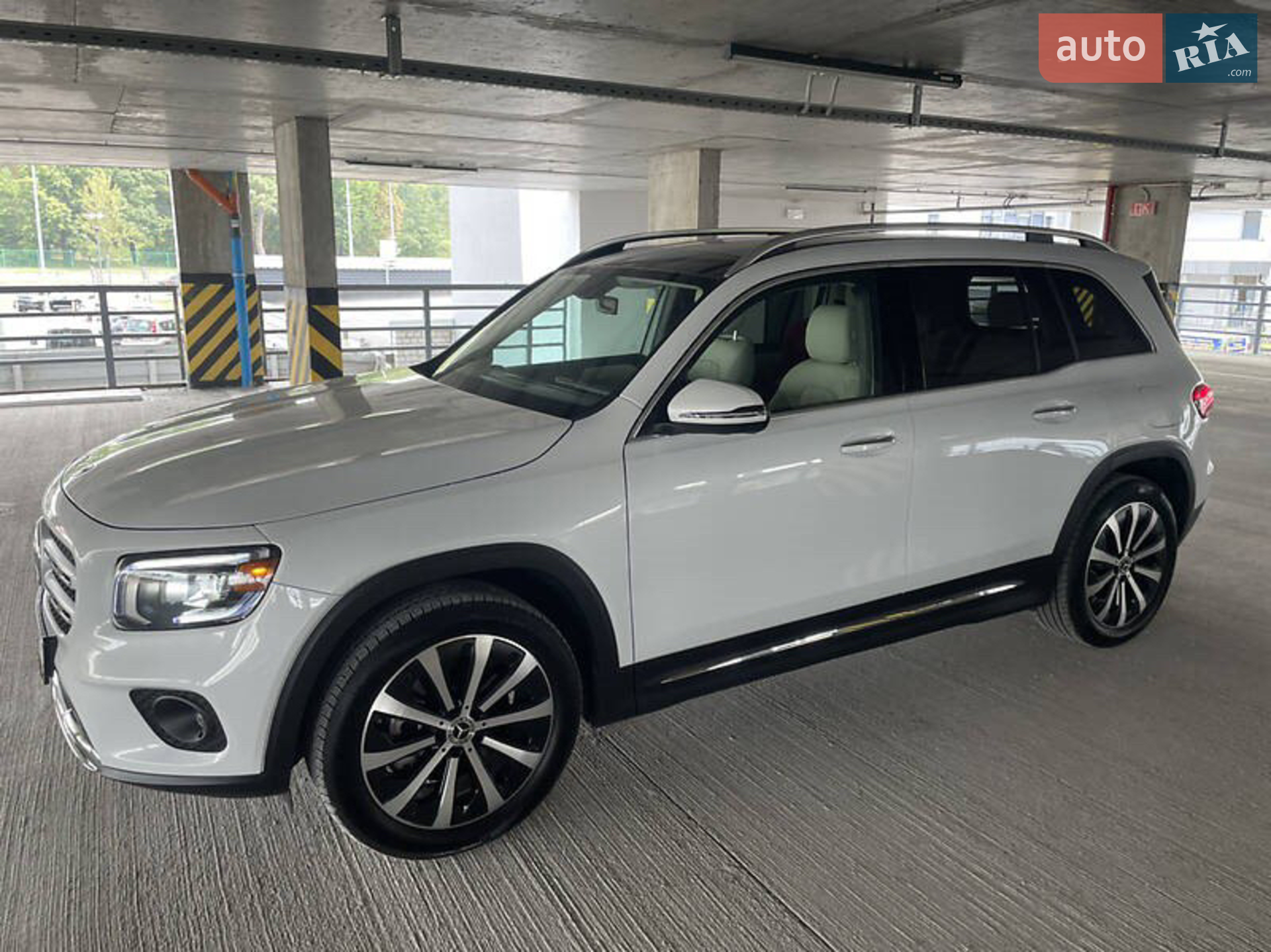 2020 Mercedes-Benz GLB - мініатюра 2