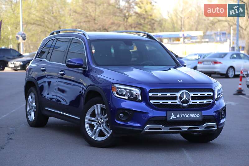 Внедорожник / Кроссовер Mercedes-Benz GLB-Class 2021 в 