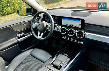 Внедорожник / Кроссовер Mercedes-Benz GLB-Class 2021 в 