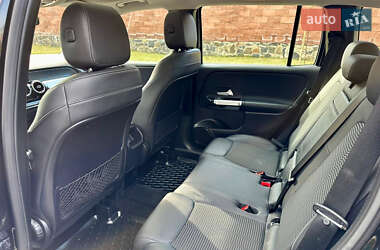 Внедорожник / Кроссовер Mercedes-Benz GLB-Class 2021 в 