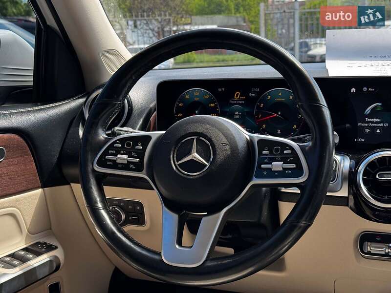 Позашляховик / Кросовер Mercedes-Benz GLB-Class 2020 в Харкові