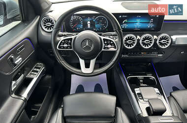 Внедорожник / Кроссовер Mercedes-Benz GLB-Class 2019 в 