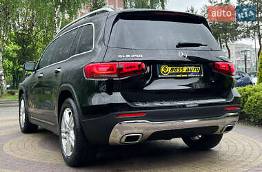 Внедорожник / Кроссовер Mercedes-Benz GLB-Class 2021 в 