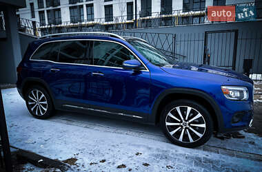 Внедорожник / Кроссовер Mercedes-Benz GLB-Class 2021 в 