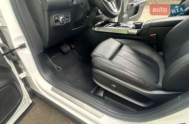 Внедорожник / Кроссовер Mercedes-Benz GLB-Class 2022 в 