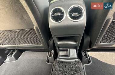 Внедорожник / Кроссовер Mercedes-Benz GLB-Class 2022 в 