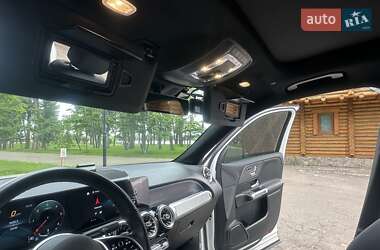 Внедорожник / Кроссовер Mercedes-Benz GLB-Class 2022 в 