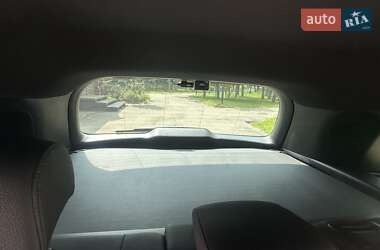 Внедорожник / Кроссовер Mercedes-Benz GLB-Class 2022 в 
