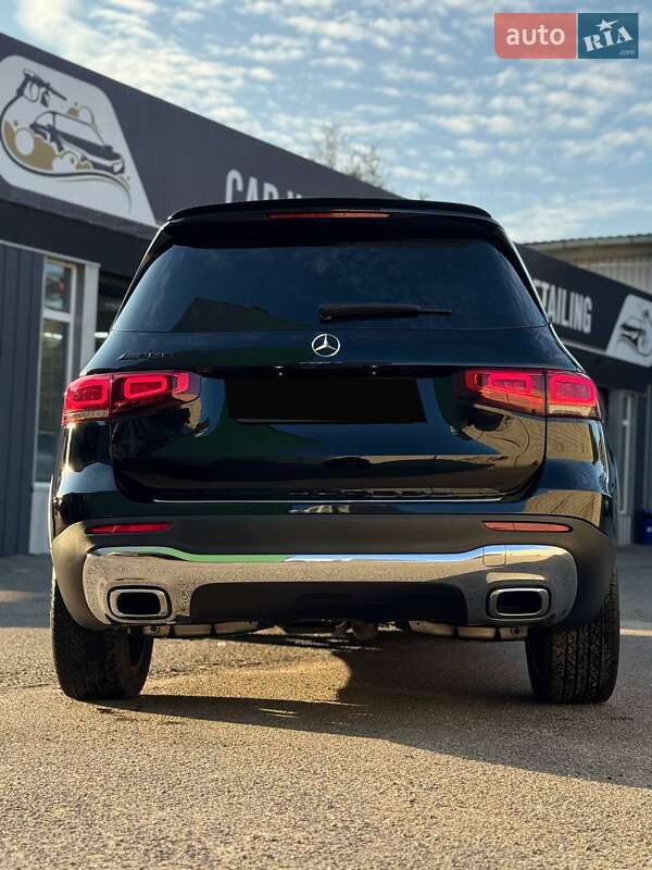 Внедорожник / Кроссовер Mercedes-Benz GLB-Class 2021 в Днепре