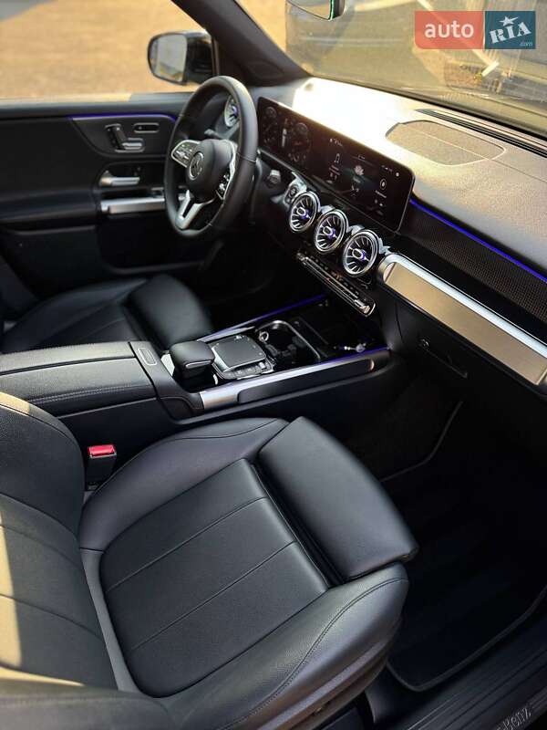 Внедорожник / Кроссовер Mercedes-Benz GLB-Class 2021 в Днепре