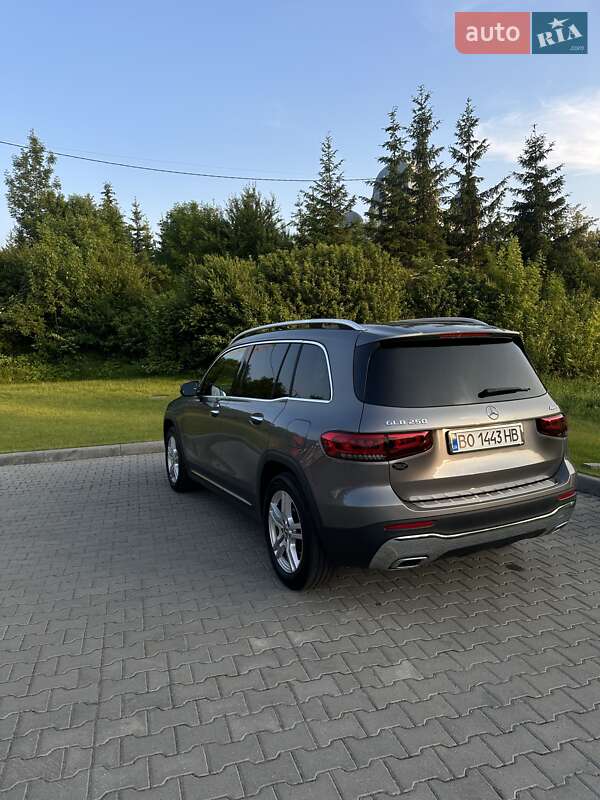Внедорожник / Кроссовер Mercedes-Benz GLB-Class 2020 в Тернополе