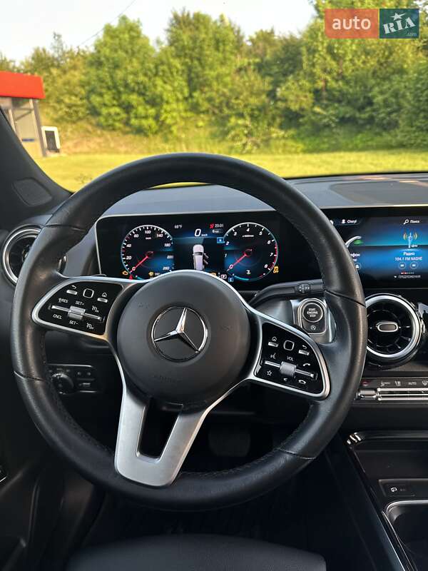 Внедорожник / Кроссовер Mercedes-Benz GLB-Class 2020 в Тернополе