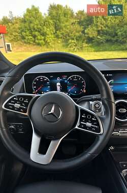 Позашляховик / Кросовер Mercedes-Benz GLB-Class 2020 в 