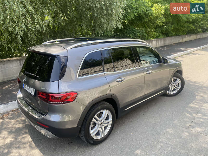 Позашляховик / Кросовер Mercedes-Benz GLB-Class 2021 в Києві