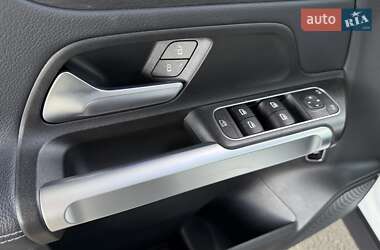 Внедорожник / Кроссовер Mercedes-Benz GLB-Class 2021 в 