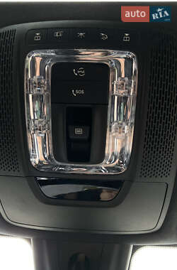 Внедорожник / Кроссовер Mercedes-Benz GLB-Class 2021 в 