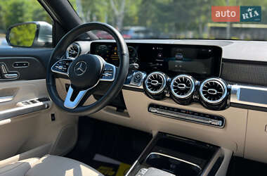 Внедорожник / Кроссовер Mercedes-Benz GLB-Class 2020 в 