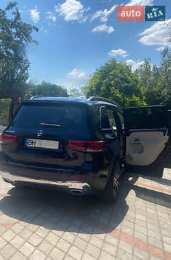 Внедорожник / Кроссовер Mercedes-Benz GLB-Class 2019 в 