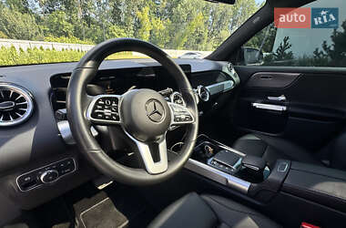 Внедорожник / Кроссовер Mercedes-Benz GLB-Class 2022 в 