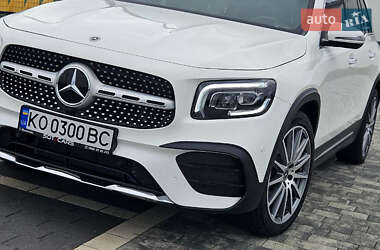 Внедорожник / Кроссовер Mercedes-Benz GLB-Class 2021 в 