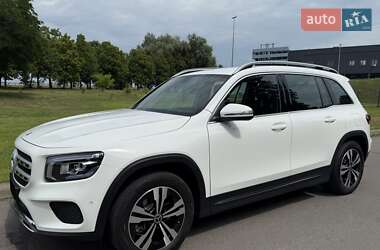 Внедорожник / Кроссовер Mercedes-Benz GLB-Class 2021 в 