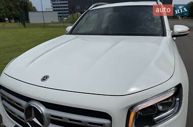 Внедорожник / Кроссовер Mercedes-Benz GLB-Class 2021 в 