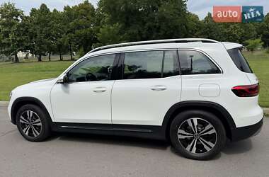Внедорожник / Кроссовер Mercedes-Benz GLB-Class 2021 в 