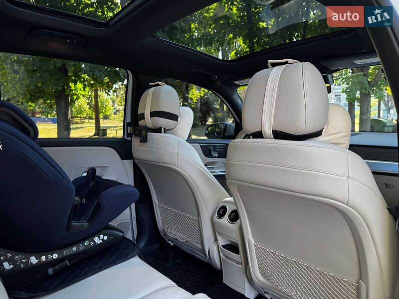 Внедорожник / Кроссовер Mercedes-Benz GLB-Class 2020 в Киеве