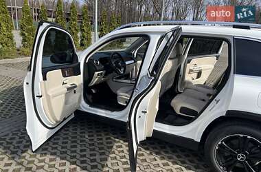 Позашляховик / Кросовер Mercedes-Benz GLB-Class 2020 в 