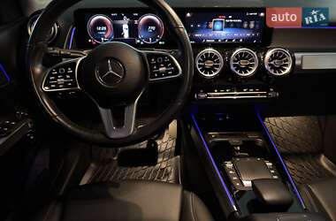 Внедорожник / Кроссовер Mercedes-Benz GLB-Class 2022 в 