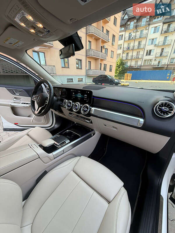 Внедорожник / Кроссовер Mercedes-Benz GLB-Class 2020 в Ужгороде фото 11 Внедорожник / Кроссовер Mercedes-Benz GLB-Class 2020 в Ужгороде