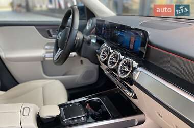 Внедорожник / Кроссовер Mercedes-Benz GLB-Class 2021 в 