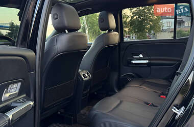 Внедорожник / Кроссовер Mercedes-Benz GLB-Class 2022 в 