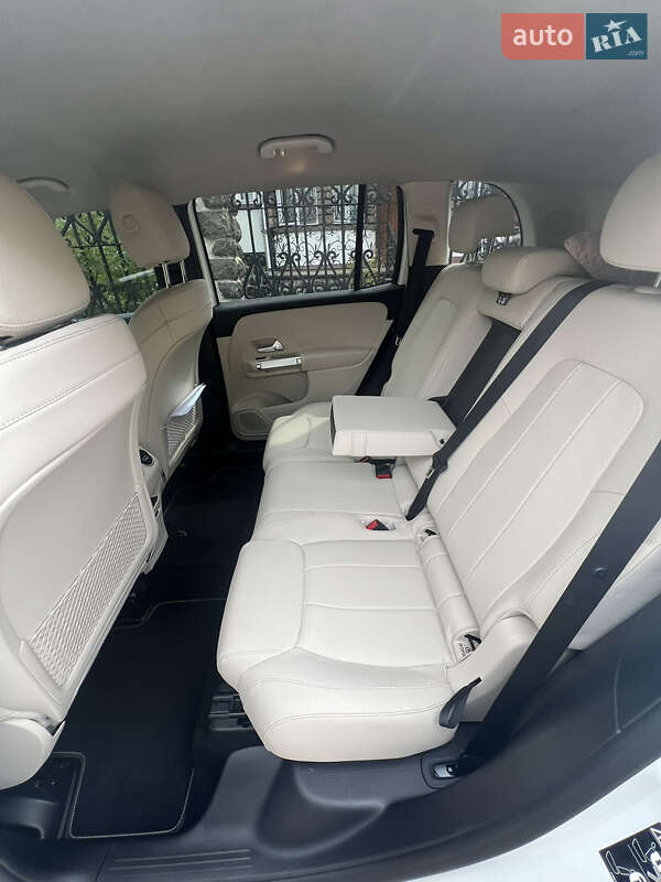 Внедорожник / Кроссовер Mercedes-Benz GLB-Class 2020 в Ирпене