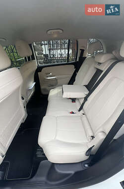 Внедорожник / Кроссовер Mercedes-Benz GLB-Class 2020 в 