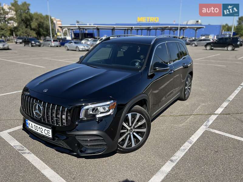 Внедорожник / Кроссовер Mercedes-Benz GLB-Class 2021 в Киеве
