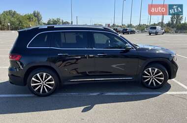Внедорожник / Кроссовер Mercedes-Benz GLB-Class 2021 в 