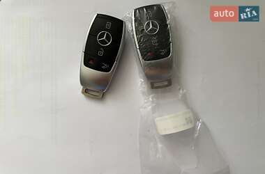 Внедорожник / Кроссовер Mercedes-Benz GLB-Class 2021 в 