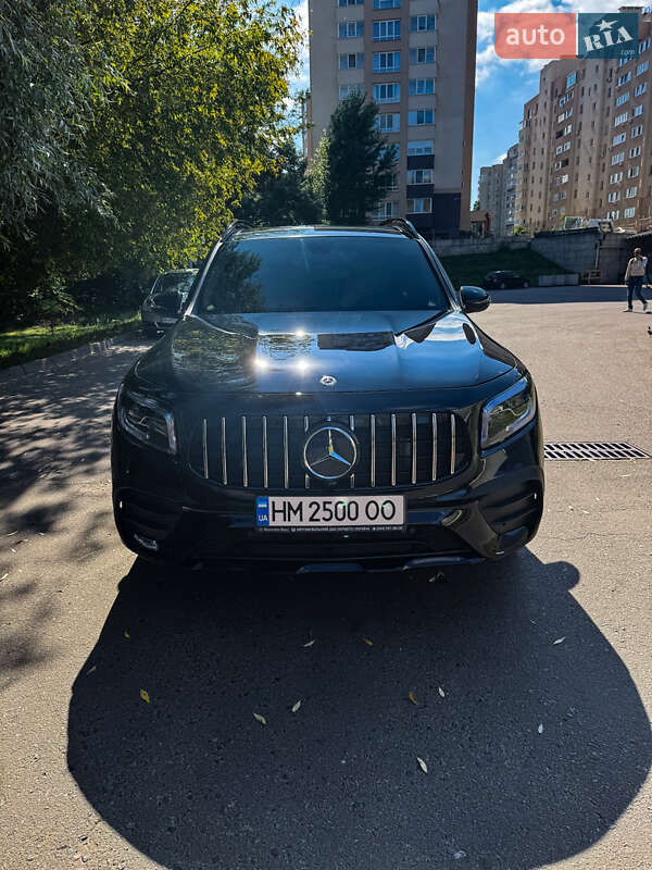 Позашляховик / Кросовер Mercedes-Benz GLB-Class 2020 в Києві